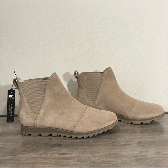 Sorel Shoes - SOREL Harlow Chelsea Boot Suede NWT